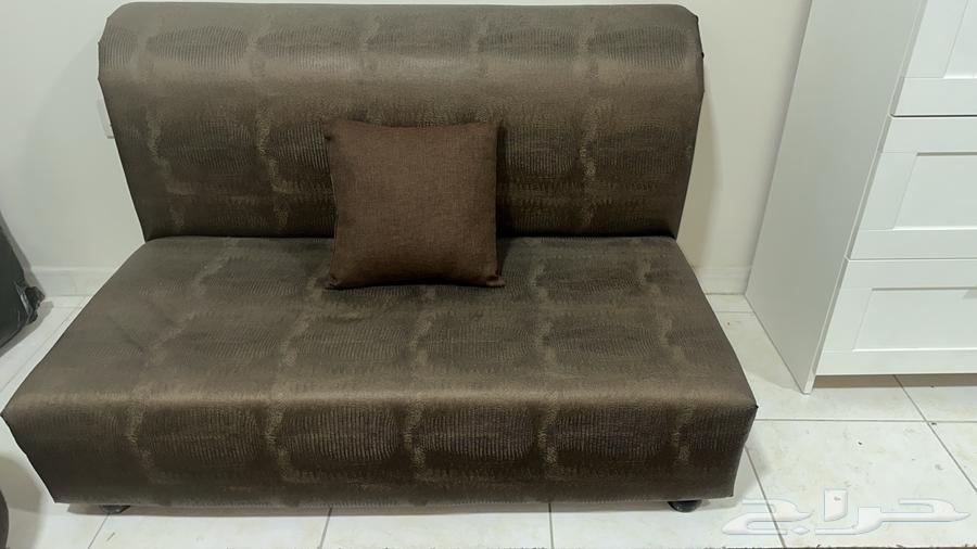 كنب جلد للبيع64419716415745110