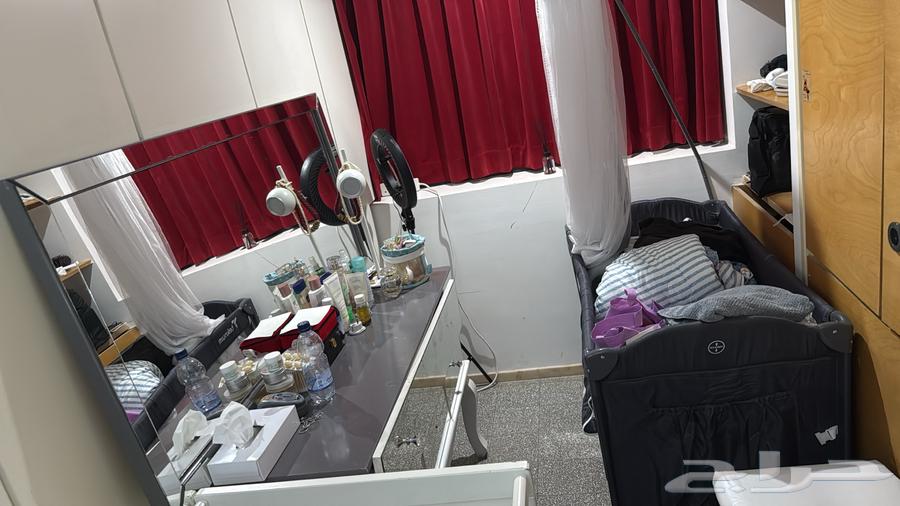 غرفة نوم مع مرتبة وسرير أطفال جديد غير مستعمل وكراسي ترس64425529705345111