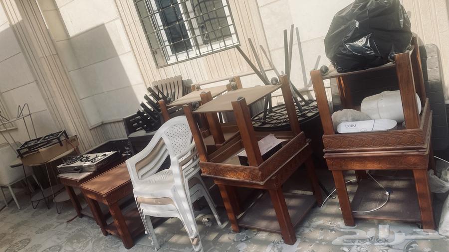 كراسي وطاولات للبيع64422975812226110