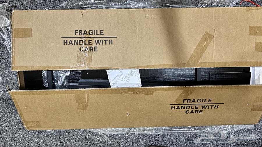 New table for sale, never used64426079856899112