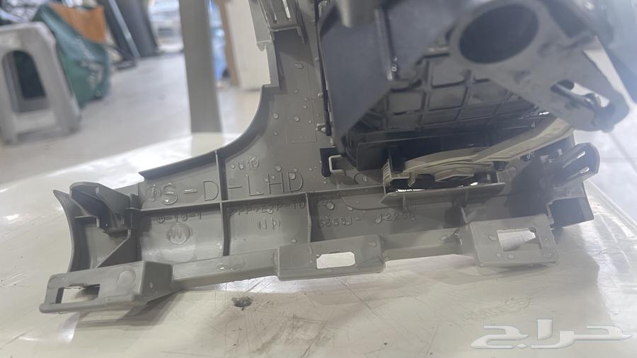 Riyadh Al-Khaleej 2008 2013 Driver's Side64584841915650111