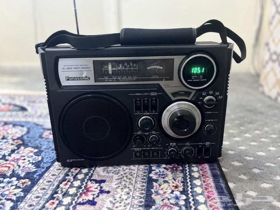 للبيع. راديو باناسونيك شغل صوت ونظيف جدا64423368420737110