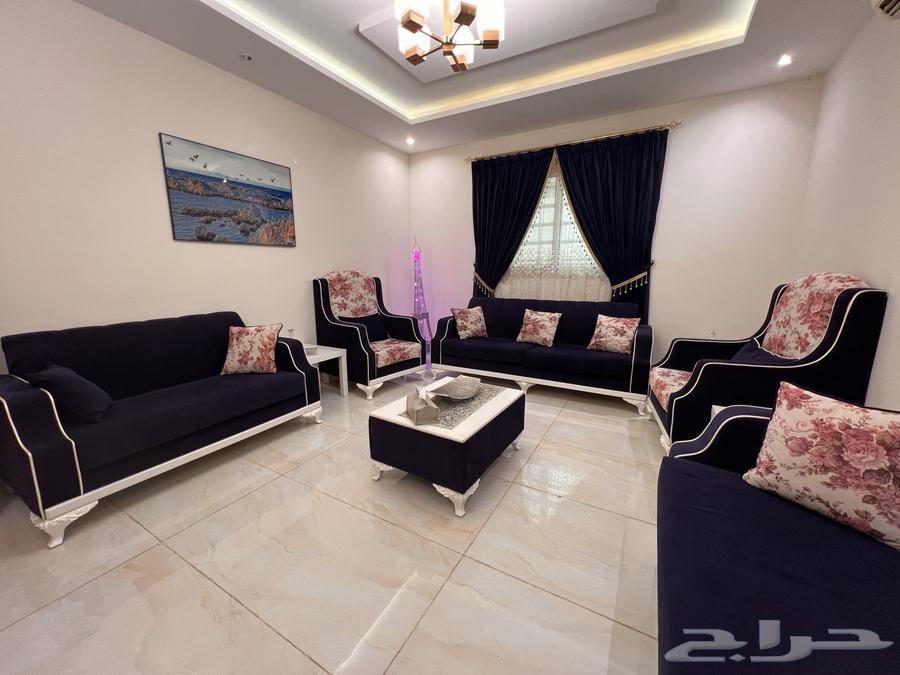 فرش منزل للبيع استخدام سنتين البيع بسبب السفر64425084361346112