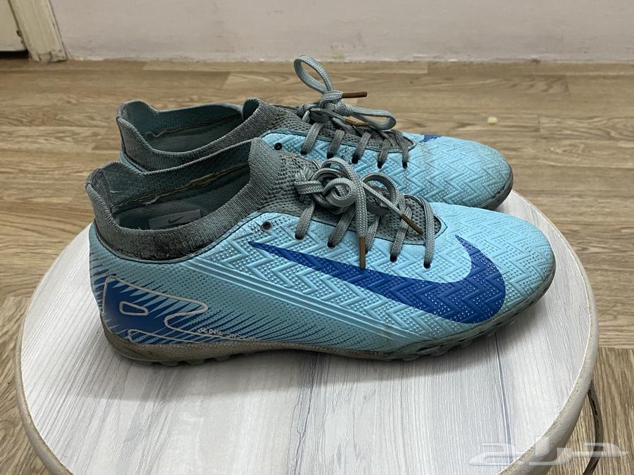 حذاء كرة قدم نايك درجة أولى64422571599490112