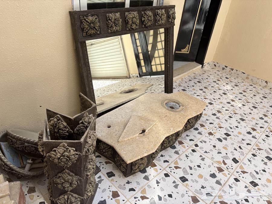 للبيع حوض بحوضين ومرايه السعر 20064422353913729110