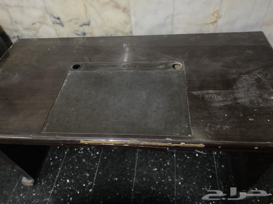 كنب كامل 175 و مكتب 100 واذا بتاخذ الكنب كامل مع المكتب 20064425151899011111