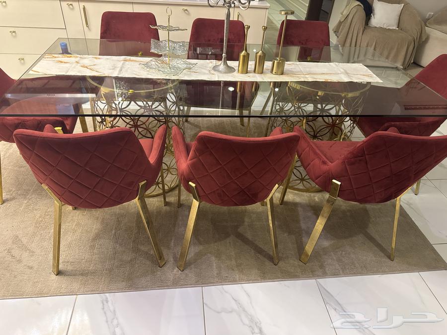 Dining table with 8 chairs, bought from Home Centre for 5000, selling for best offer64425151907201112