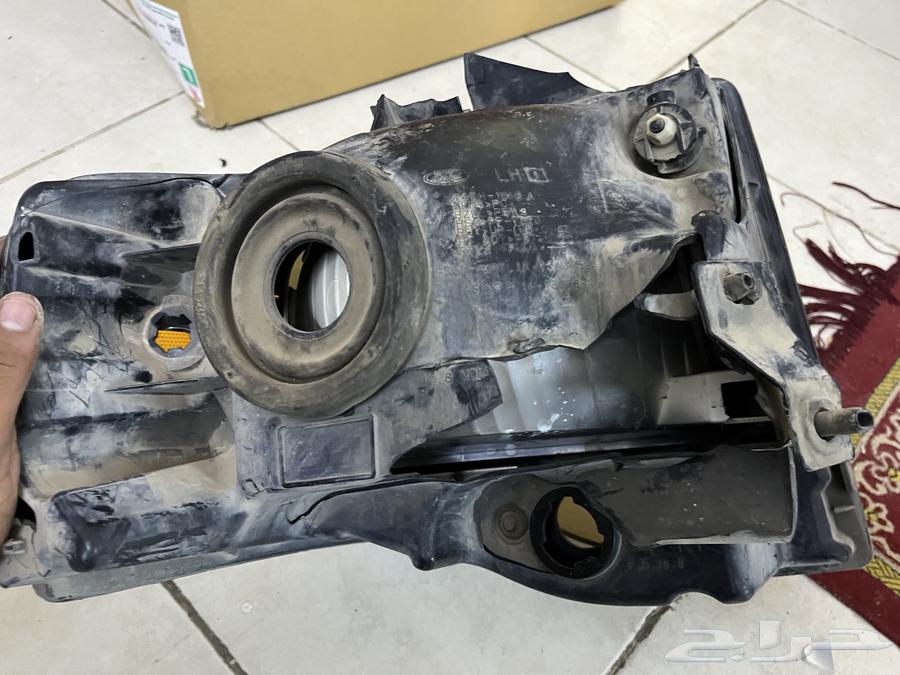 Spark plugs with brake master cylinder for Expedition from 2007 to 201464581745955586111