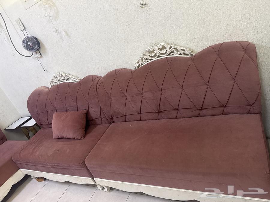 كنب نظيف 8 قطع بحاله جيده64420999855235111