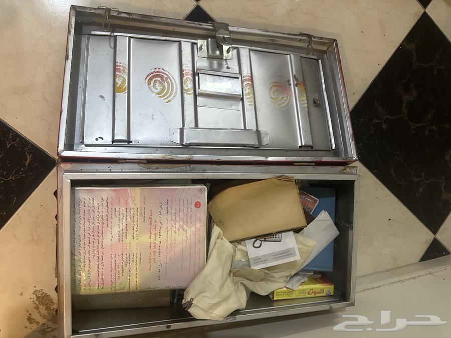 اغراض للبيع مكينه شنطه حديد سجاد نظيف64420337291394113