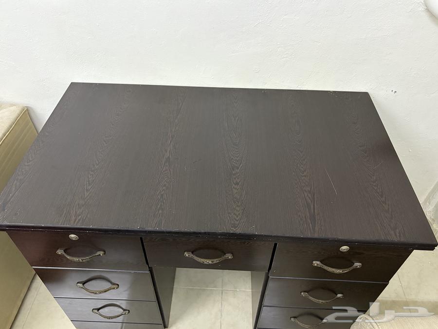 Solid wood desk, vintage lamp, sofa covers, 9-piece set with 10 cushions64423229669891111