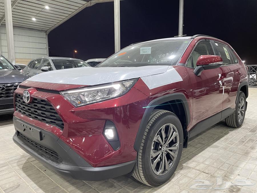 تويوتا راف فور 2024XLE فتحه سقف سعودي(بنزين)2.0L64586102889218111