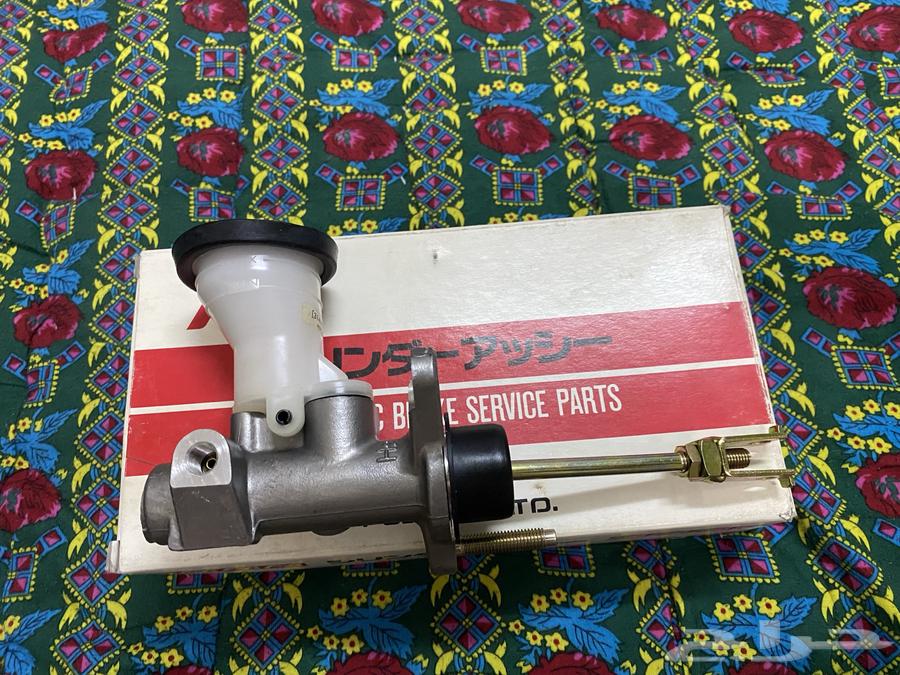 علبة كلتش فوق صالون 90-99 ياباني64579485042562111