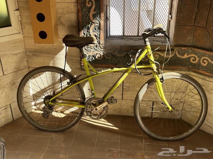 دراجة المنحنى من الجاريات (رياضية)64423213782273110