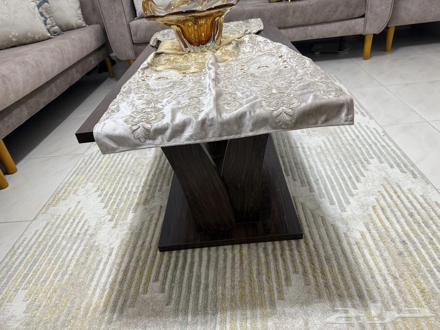 كنب وطاولة64423891155842110