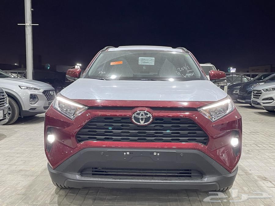 تويوتا راف فور 2024XLE فتحه سقف سعودي(بنزين)2.0L64586102889218112