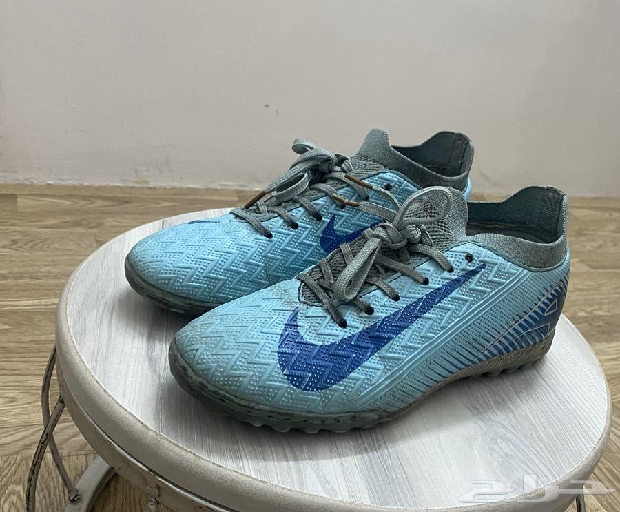 حذاء كرة قدم نايك درجة أولى64422571599490111