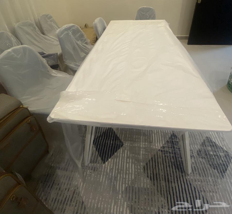 Dining table64420566712322110