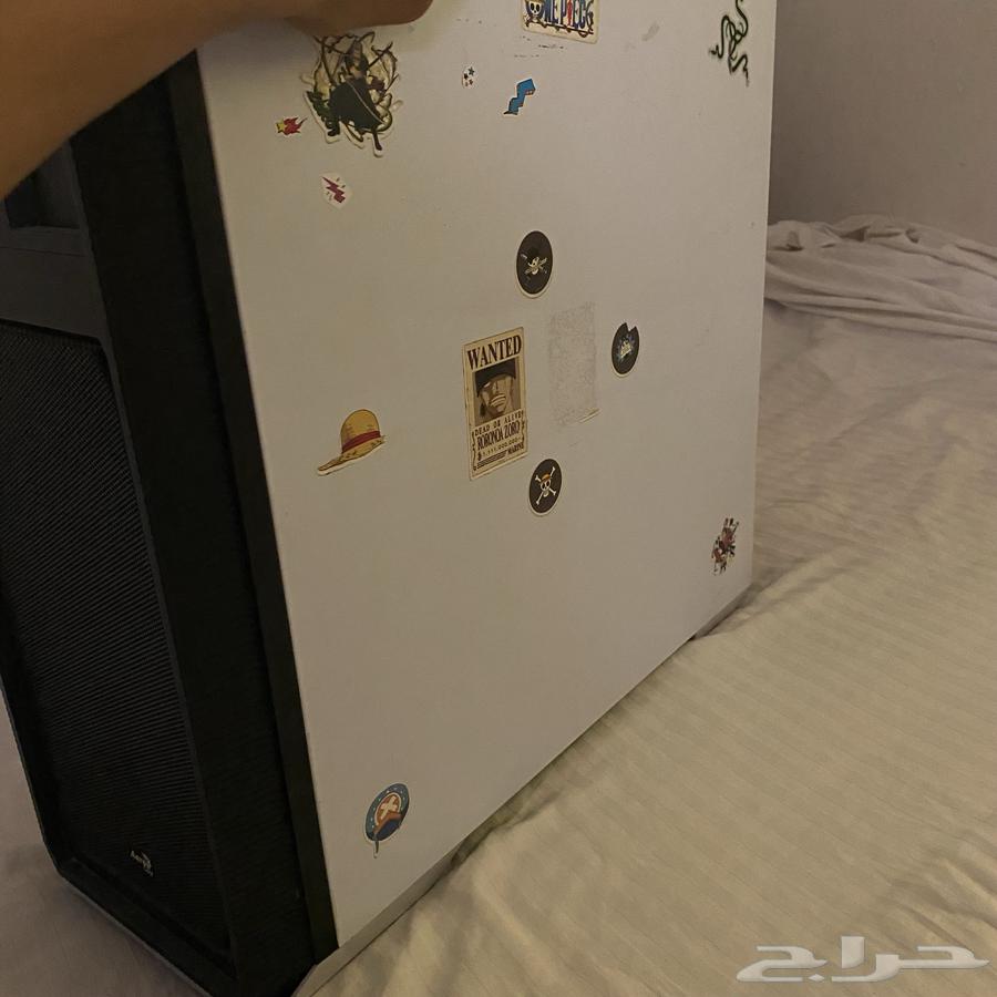 PC with gaming screen, mouse from Ryzen with Wifi dongle64425111430787113