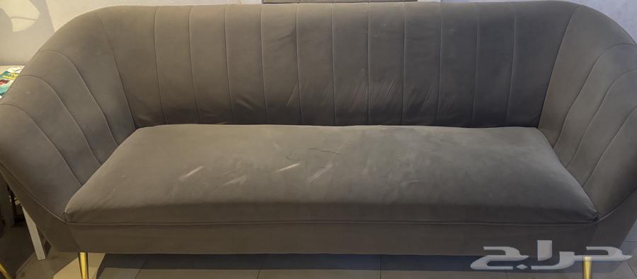 Sofa64424624820866112