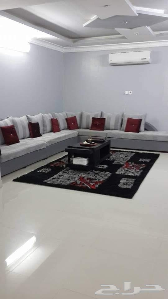 عرض زوليه او مفرش كبير جيده بدون اضرار64423984632195110