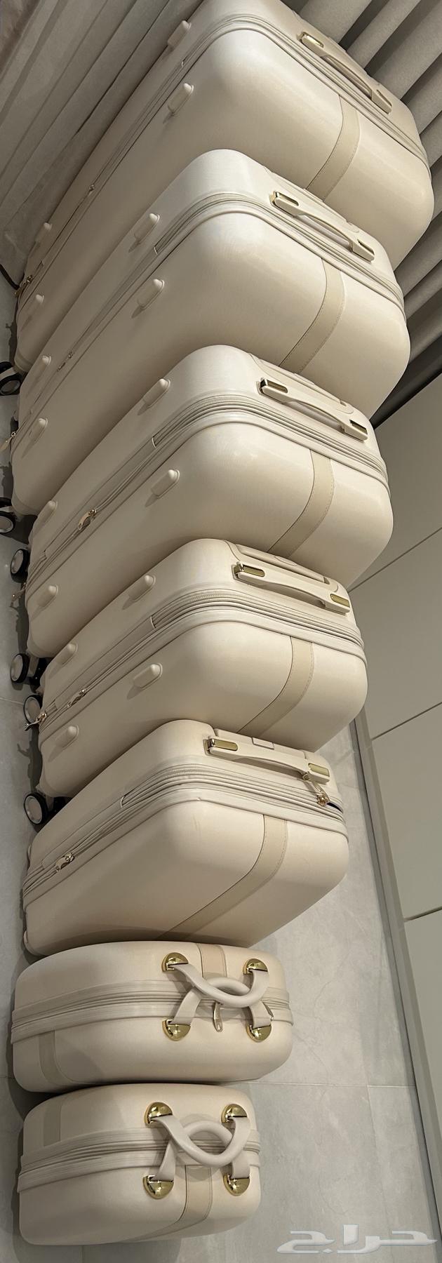 شنط دبش 7 قطع بيج - مستخدم مرة واحده استخدام نظيف64421797951875111