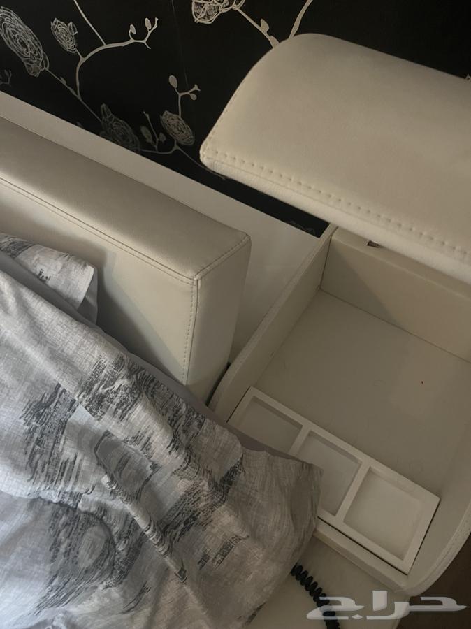 سرير نفرين للبيع64422598843523113