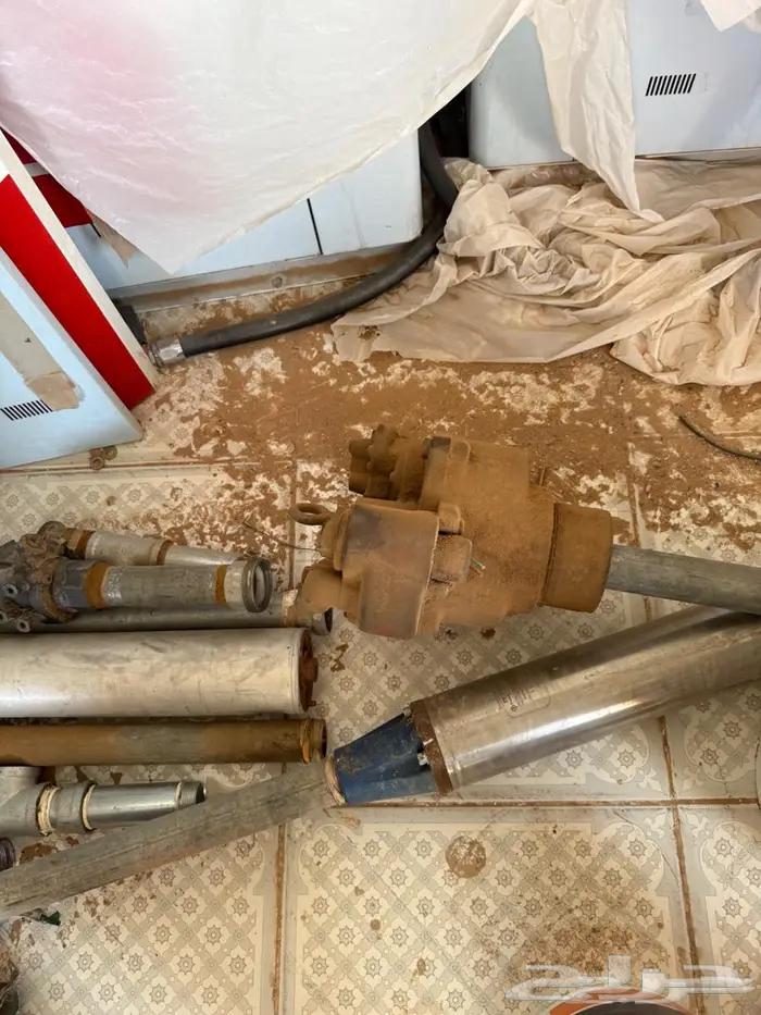 مولدات كهرباء و مضخات بنزين للبيع64421581134466114