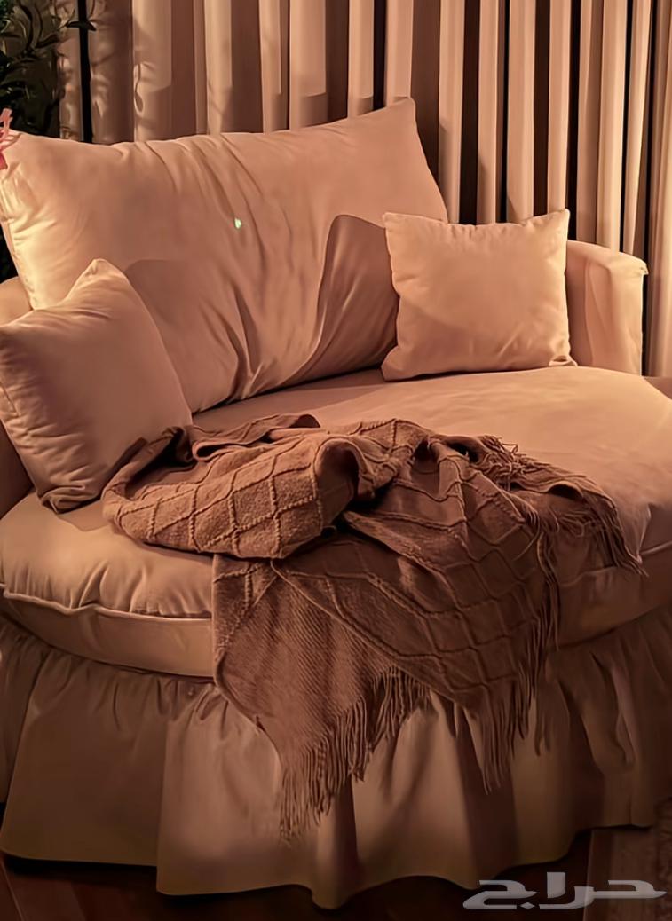 ابي احد يفصل لي نفس هالكنبه64420067729795110