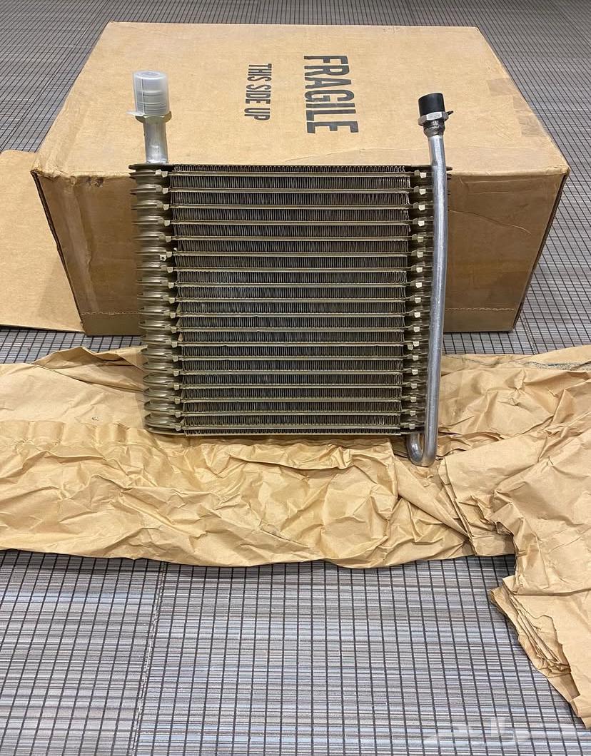 ثلاجه مكيف اصلي جمس 88 الى 94 اصلي64586849297794110