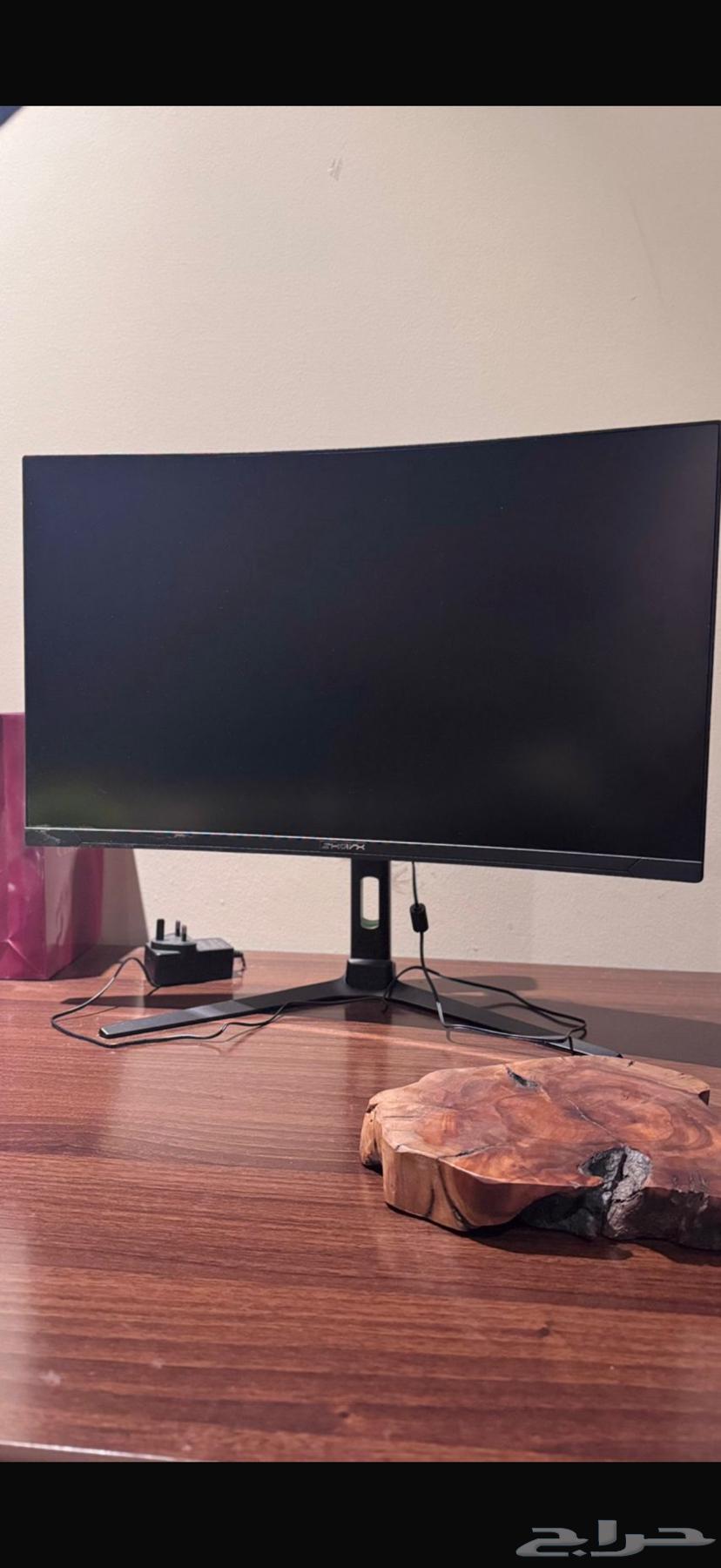 شاشه قيمنق بي سي64424549074947112