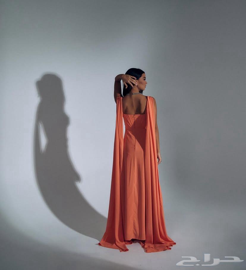 فستان مستعمل للبيع64425017176579113