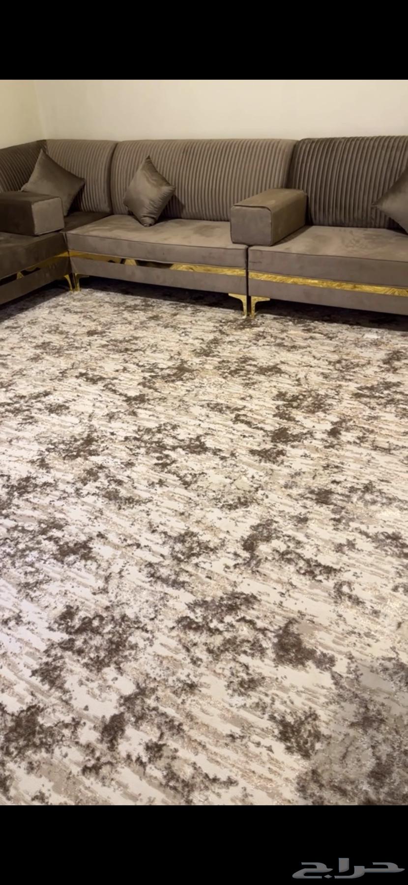 كنب نظيف للبيع 4 4 استخدام حشمه64425946215939113