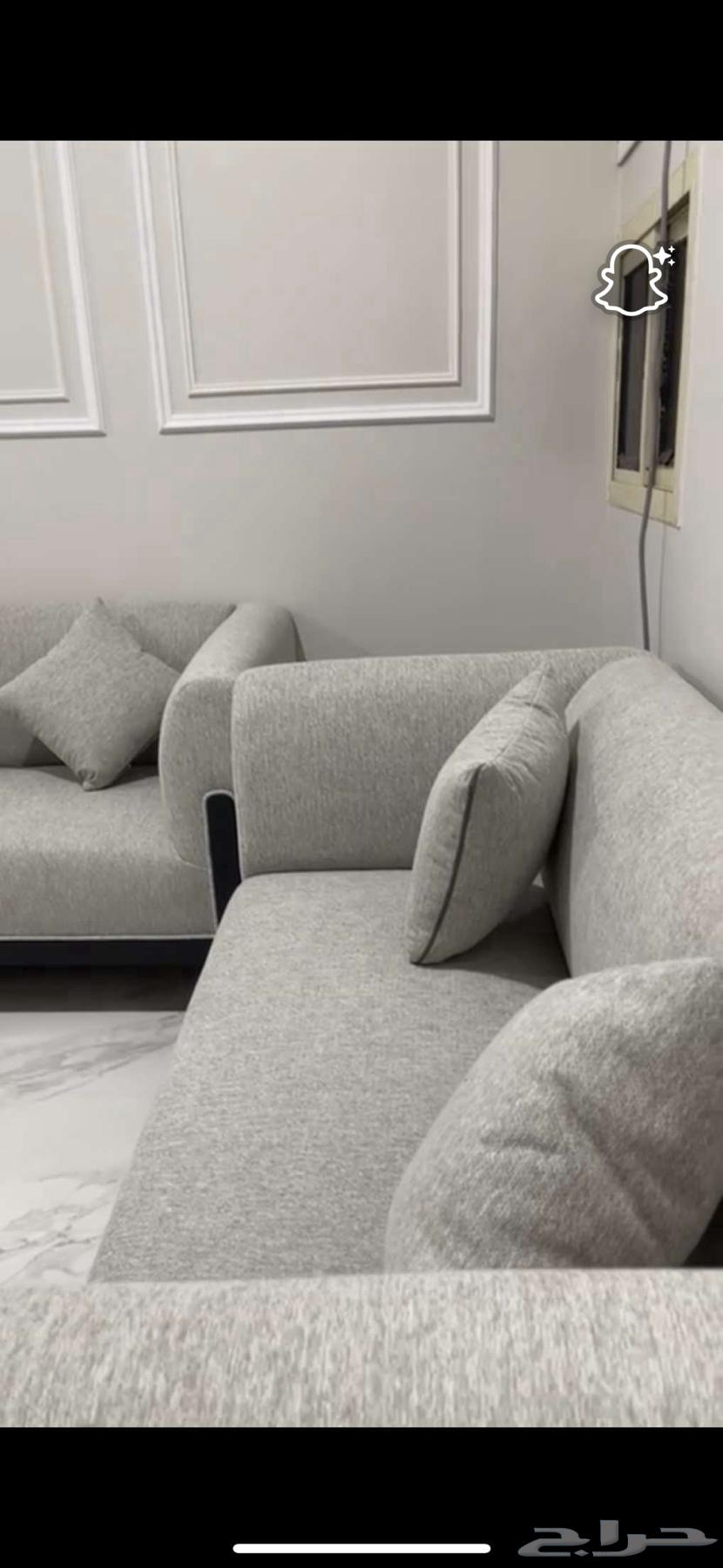 New unused elegant formal sofa64419959764097110