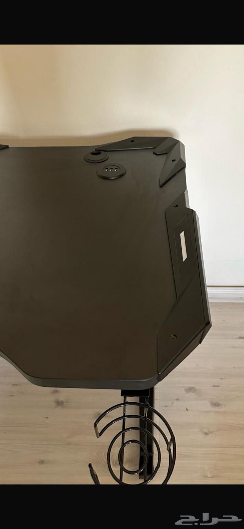 طاولة وكرسي قيمنق64420000349185112