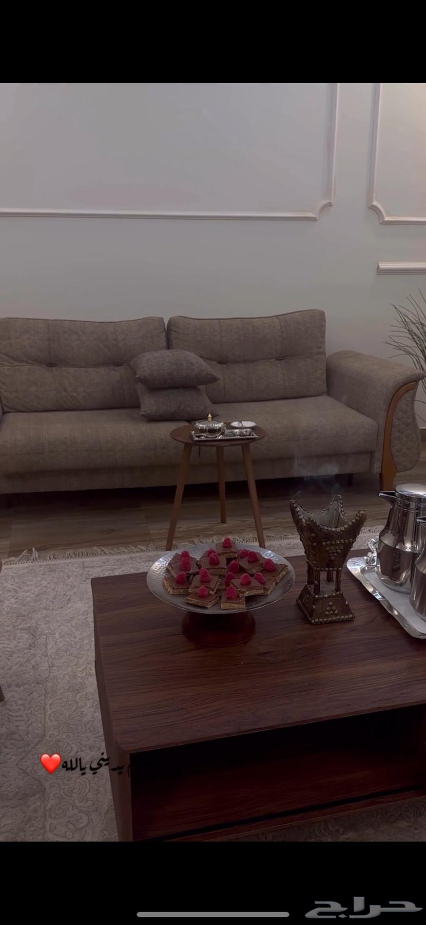 Nice IKEA sofa, two large pieces and two small pieces64422069198977110