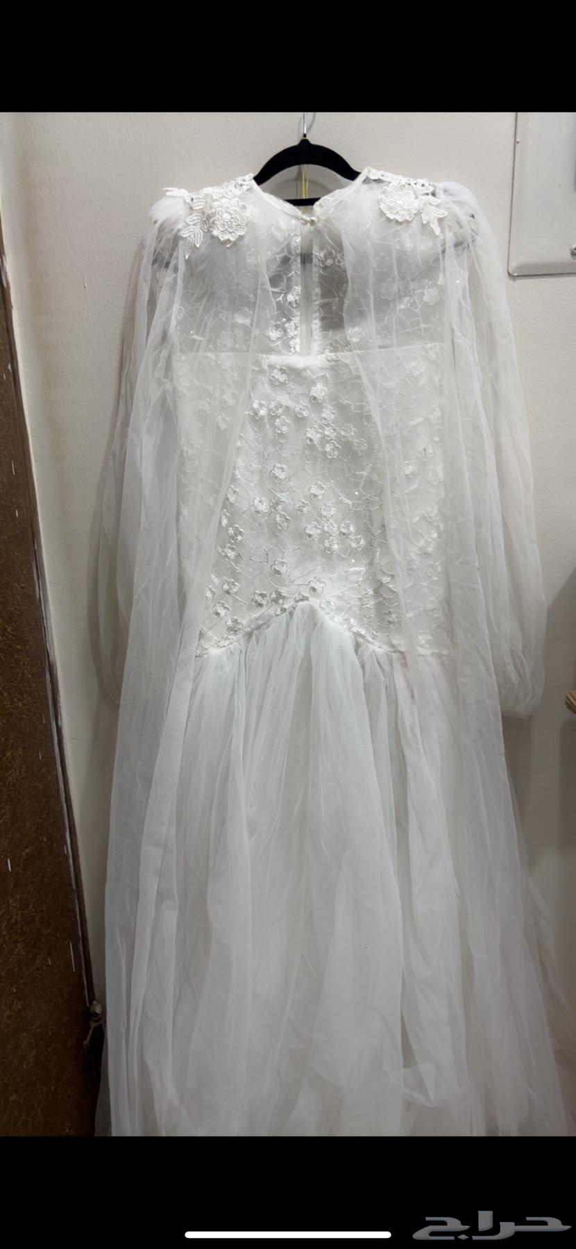 فستان زفاف مقاس s ب 100 فقط جديد64425462035842111
