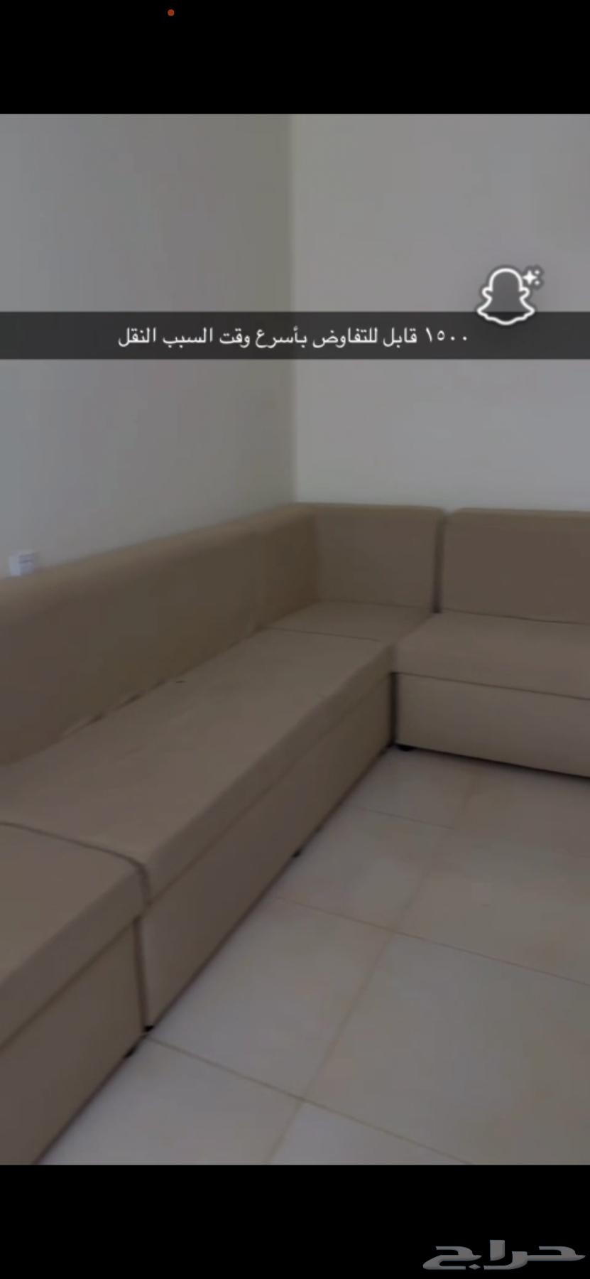 New sofa but needs washing, reason for sale is moving from the apartment to another place64425810943490112
