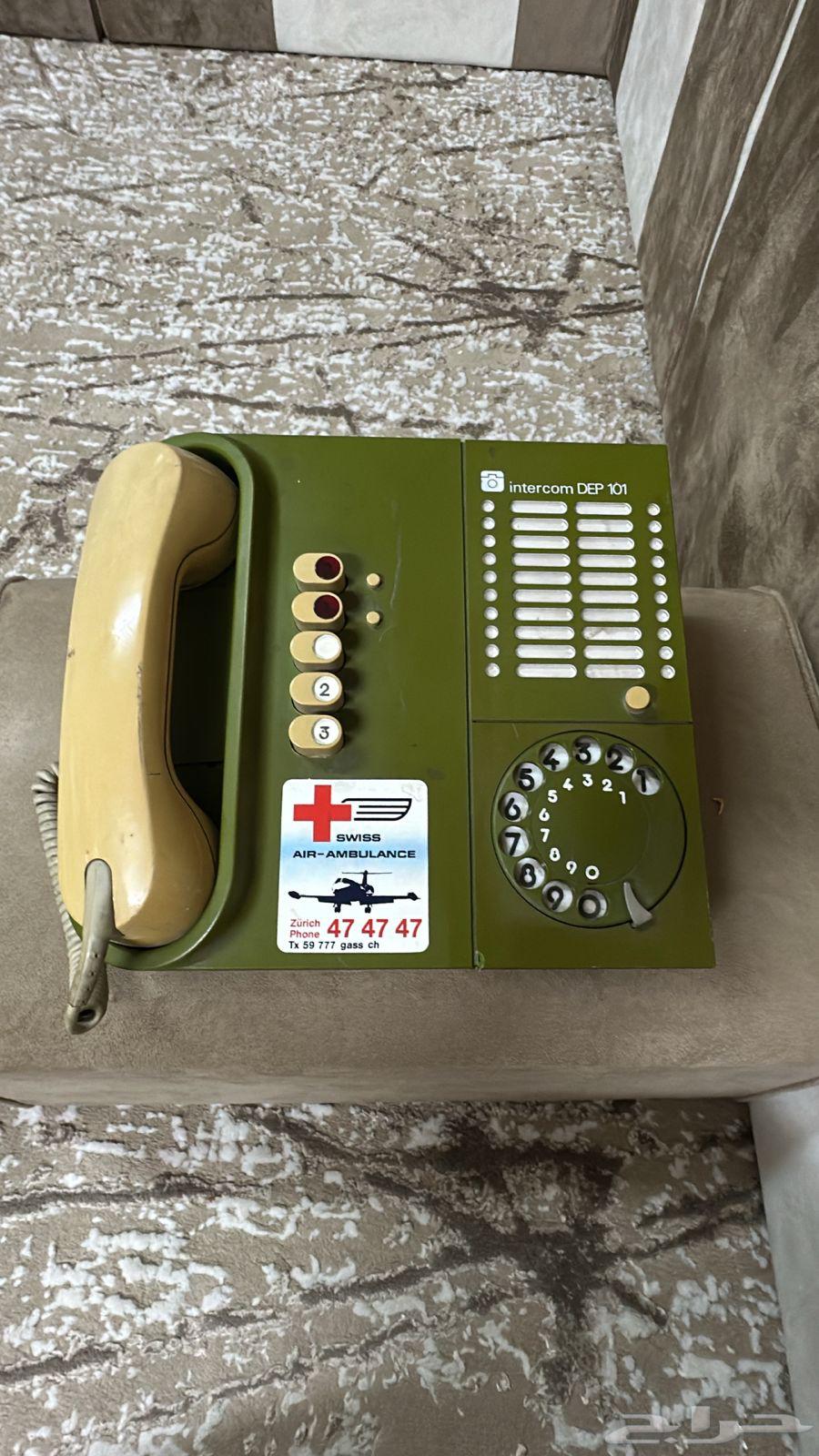 تلفون إريكسون قديم نوادر64422756236289110