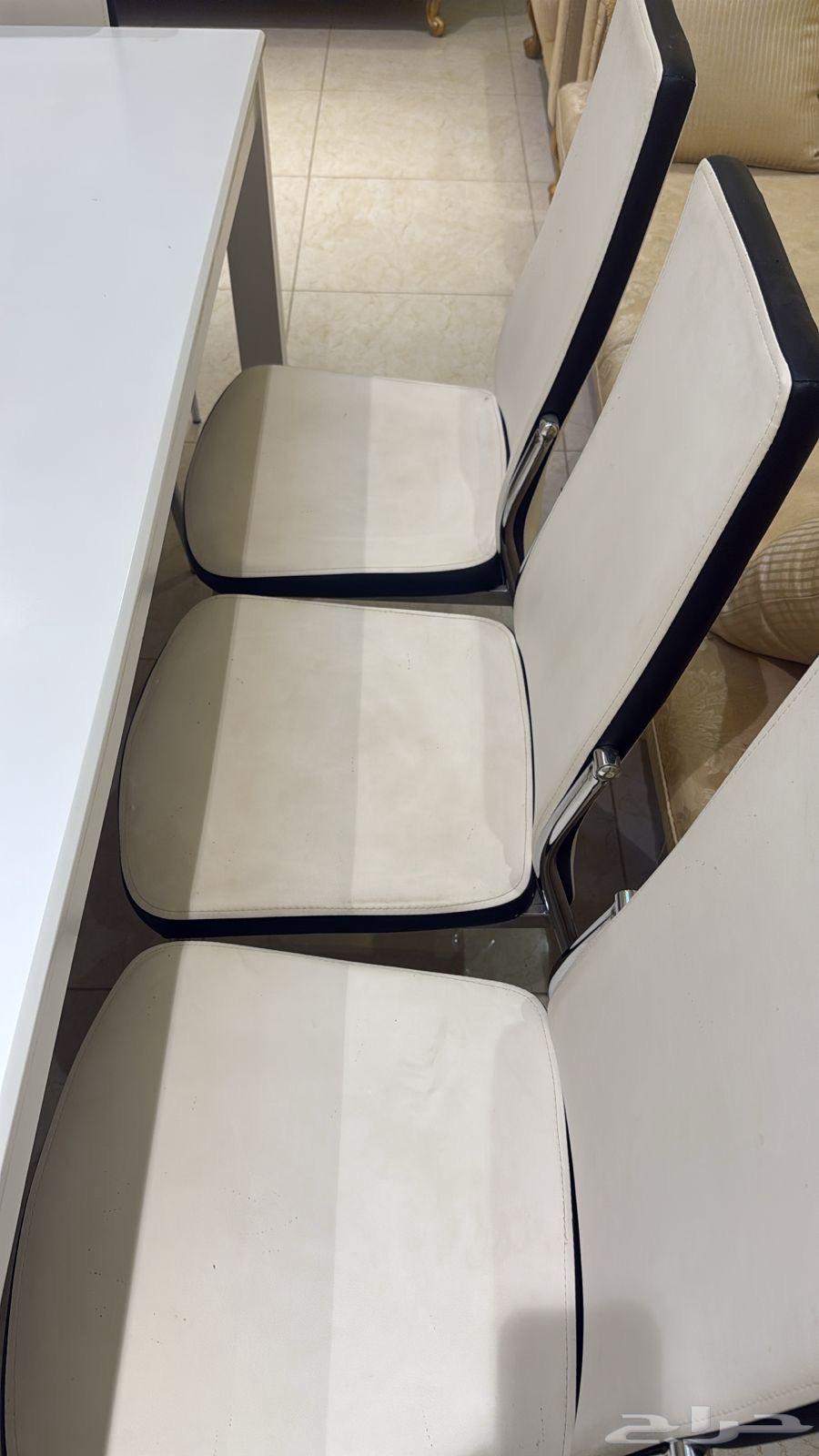 Wooden dining table with 8 chairs, white color64411041460481114