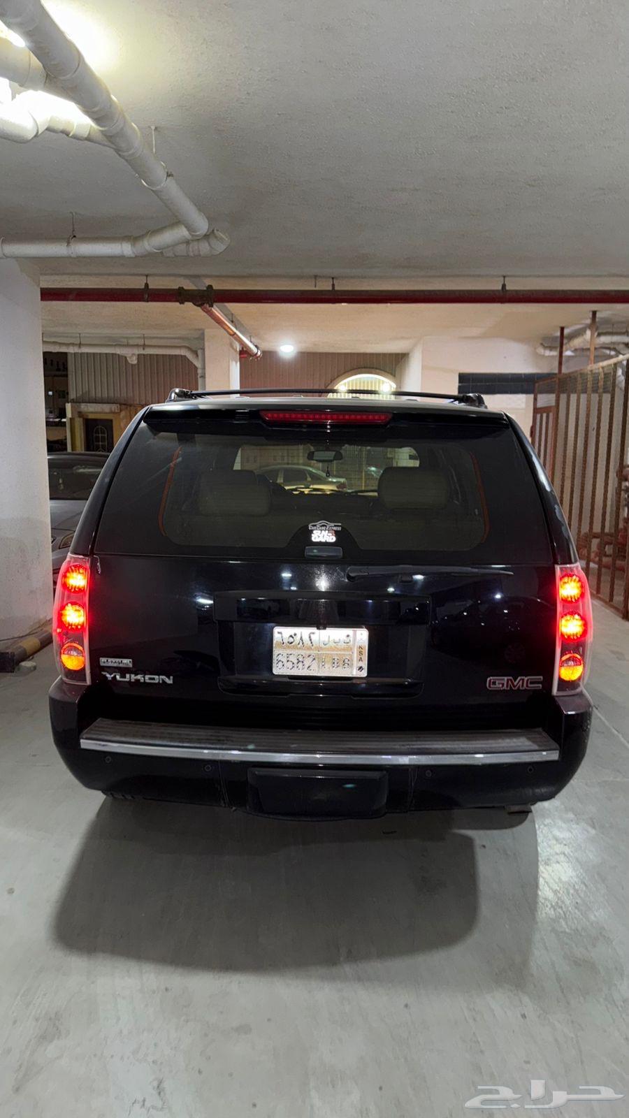 يوكن دينالي 2010 بدي وكاله64586626171906112