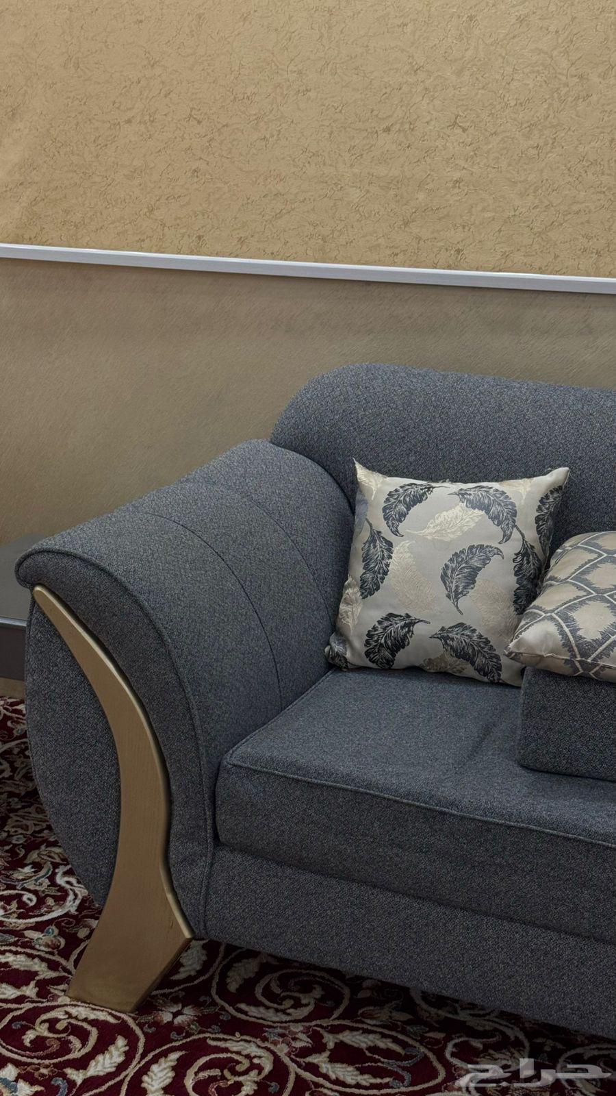 كنبات للبيع64422082615298110