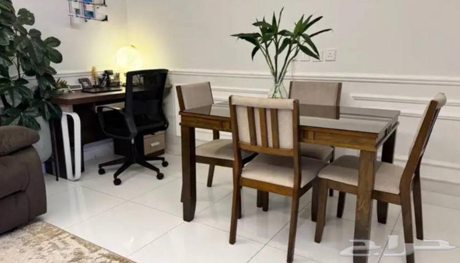 للبيع في مكان واحد كلهم الأشياء استعمال شهر فقط وكلهم كوسين64423716727425110