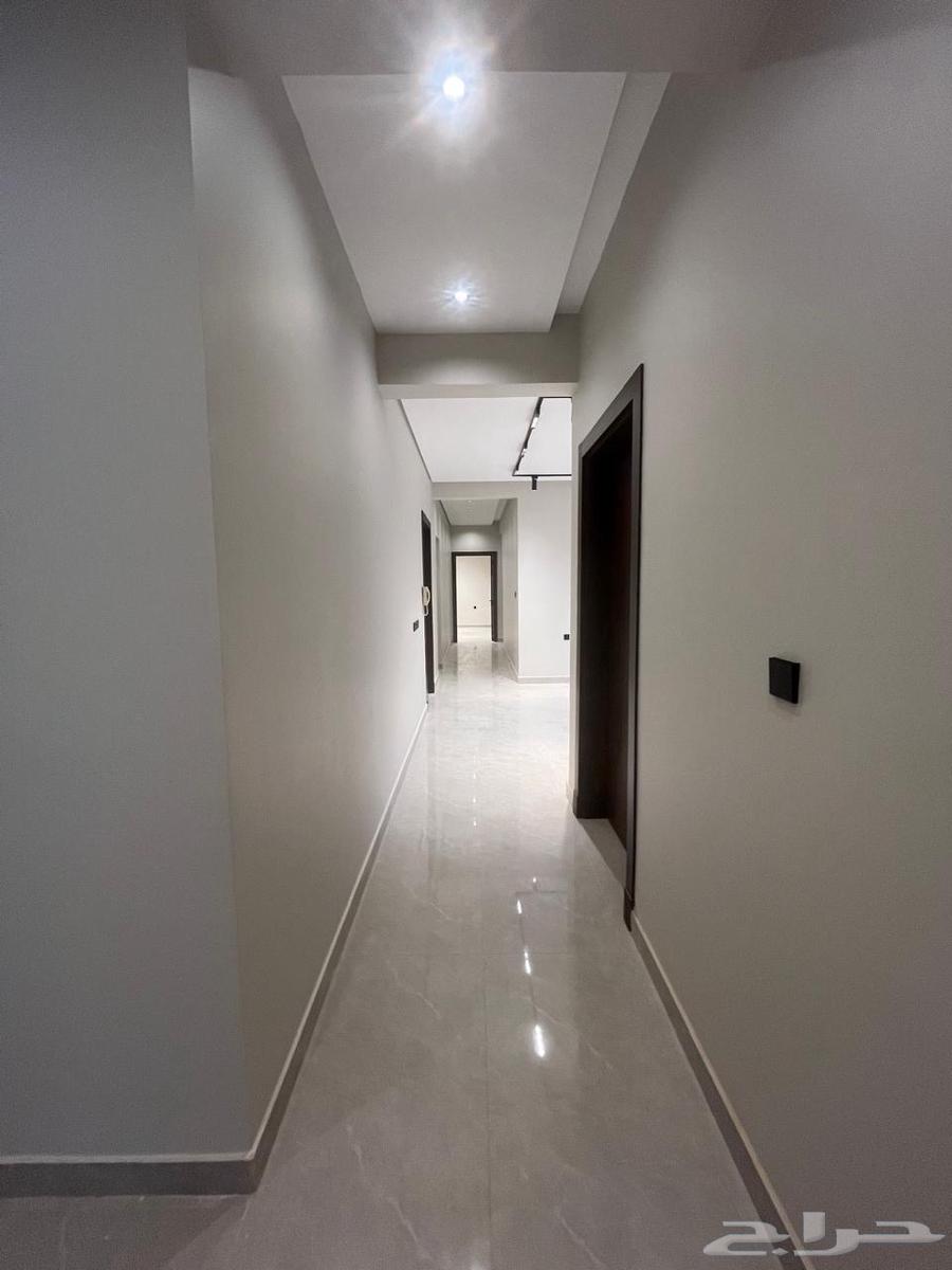 Apartments and duplexes for sale in Al-Shati neighborhood, Scheme 8, luxury finishing64142107491457112