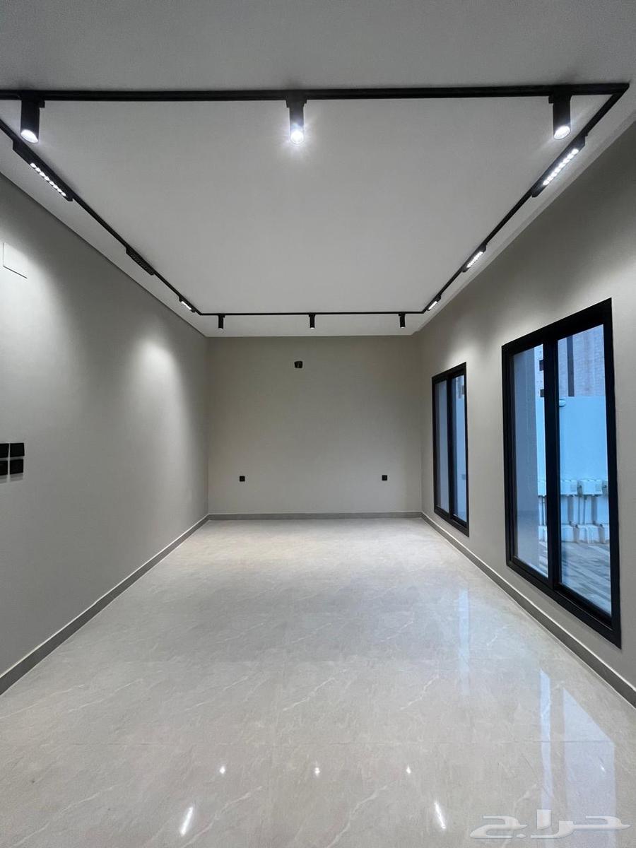 Apartments and duplexes for sale in Al-Shati neighborhood, Scheme 8, luxury finishing64142107491457114