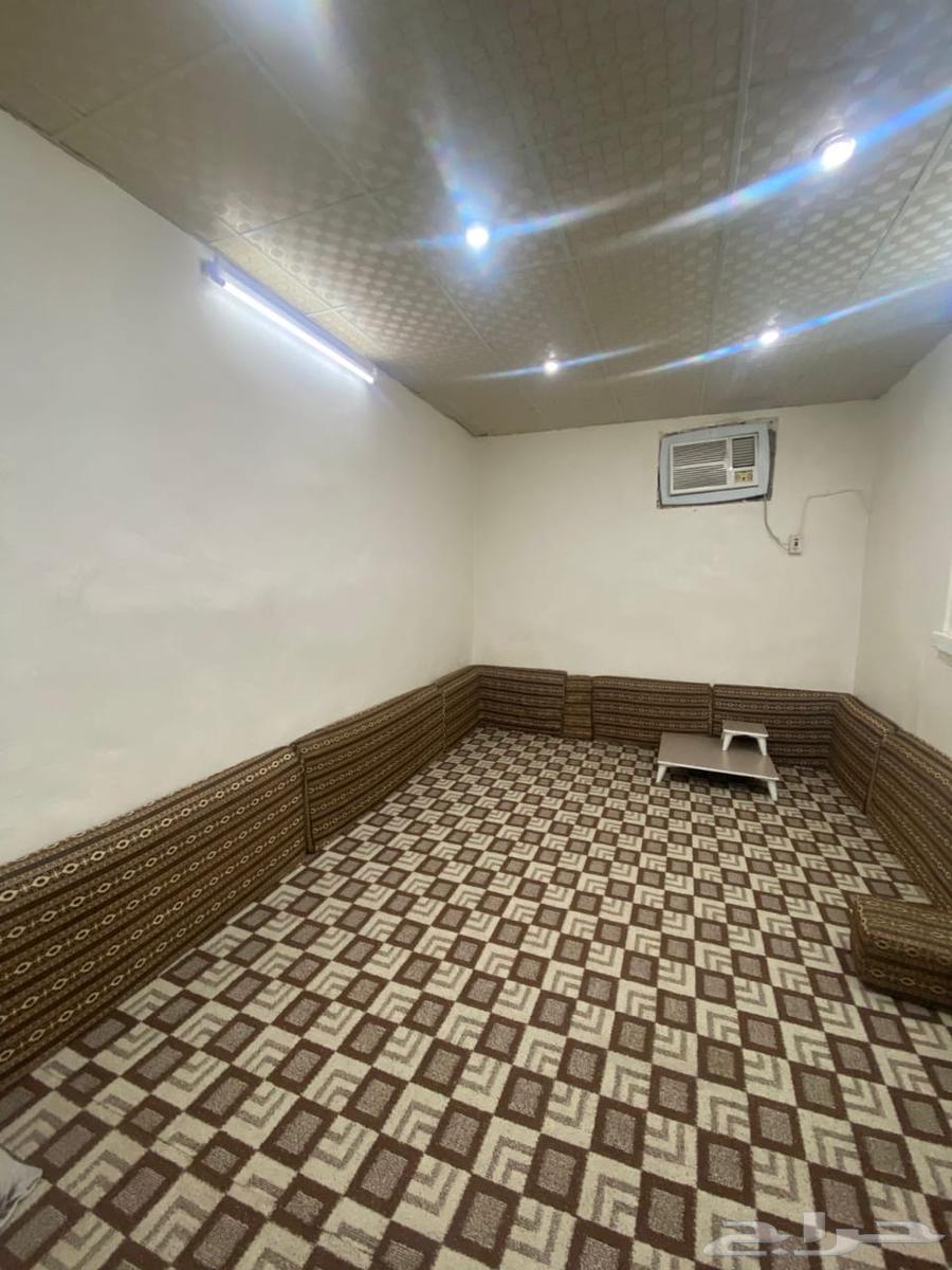 مخاد للبيع64423150720515110