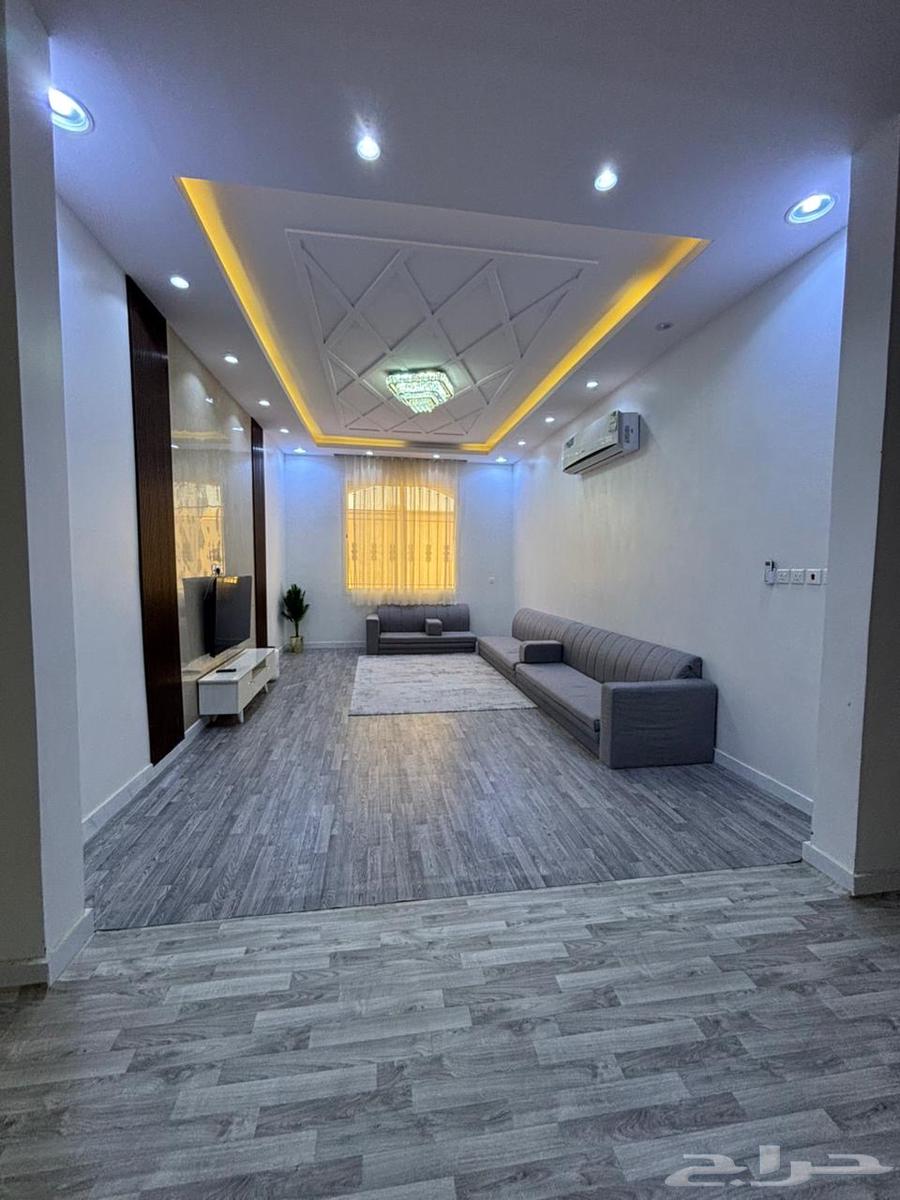 بيت دور ارضي للبيع64141833807233113