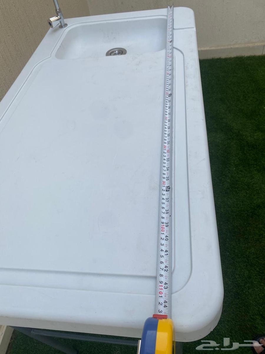 For sale table with camping sink (DPT brand) used64425017134850112