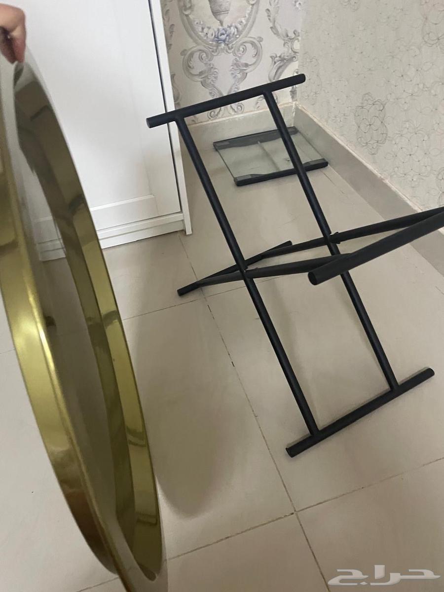 New Center Point side table. With delivery64421323708290111