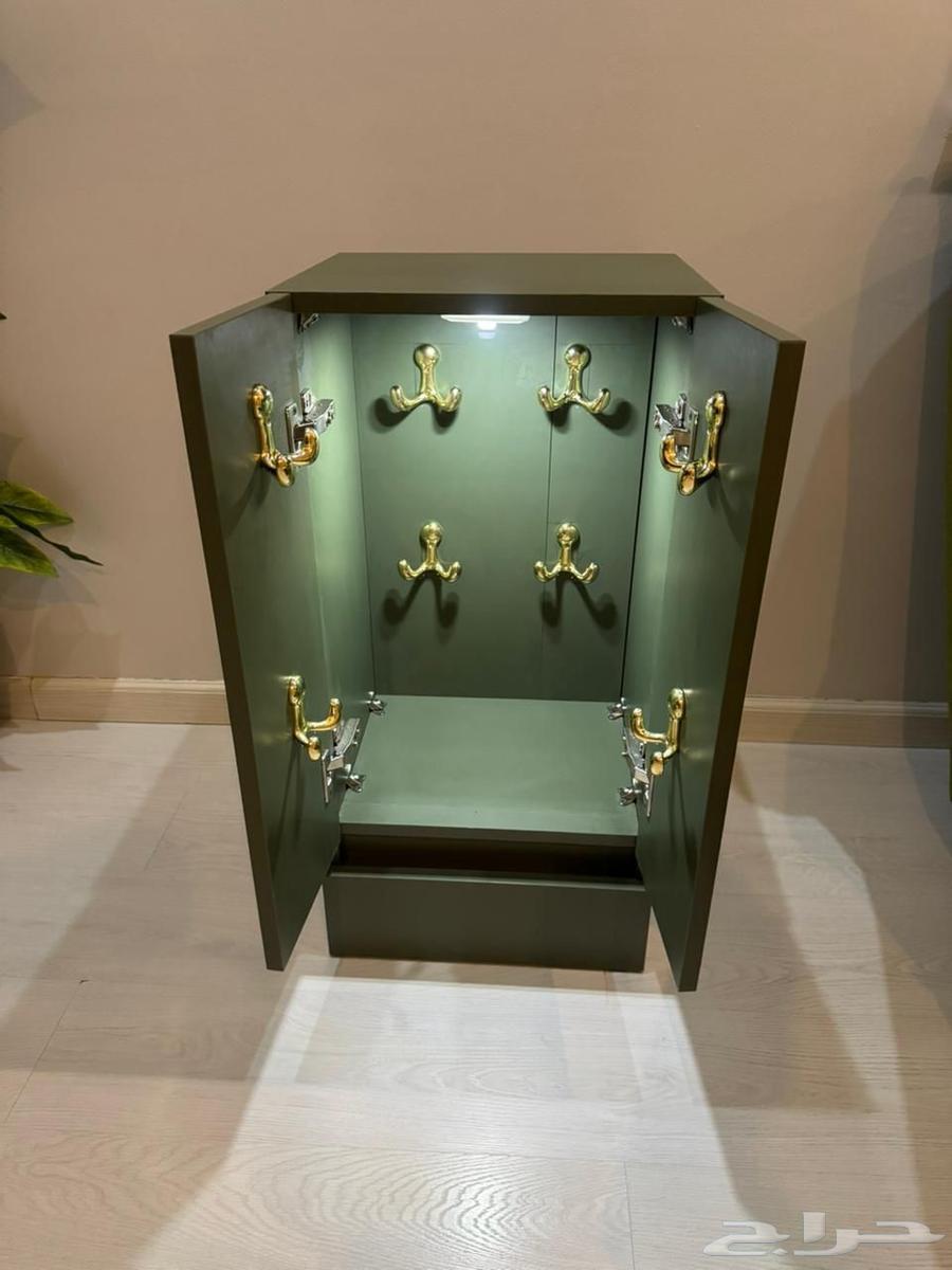 دولاب64421879281410110